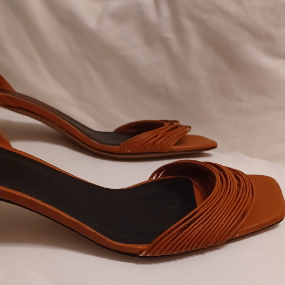 Chic Brown Women's Heels